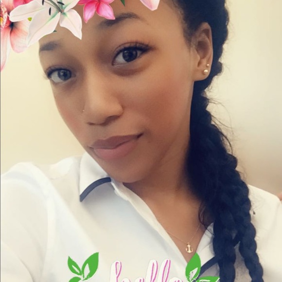 Meet your Posher, Treshanae - Picture 1 of 1